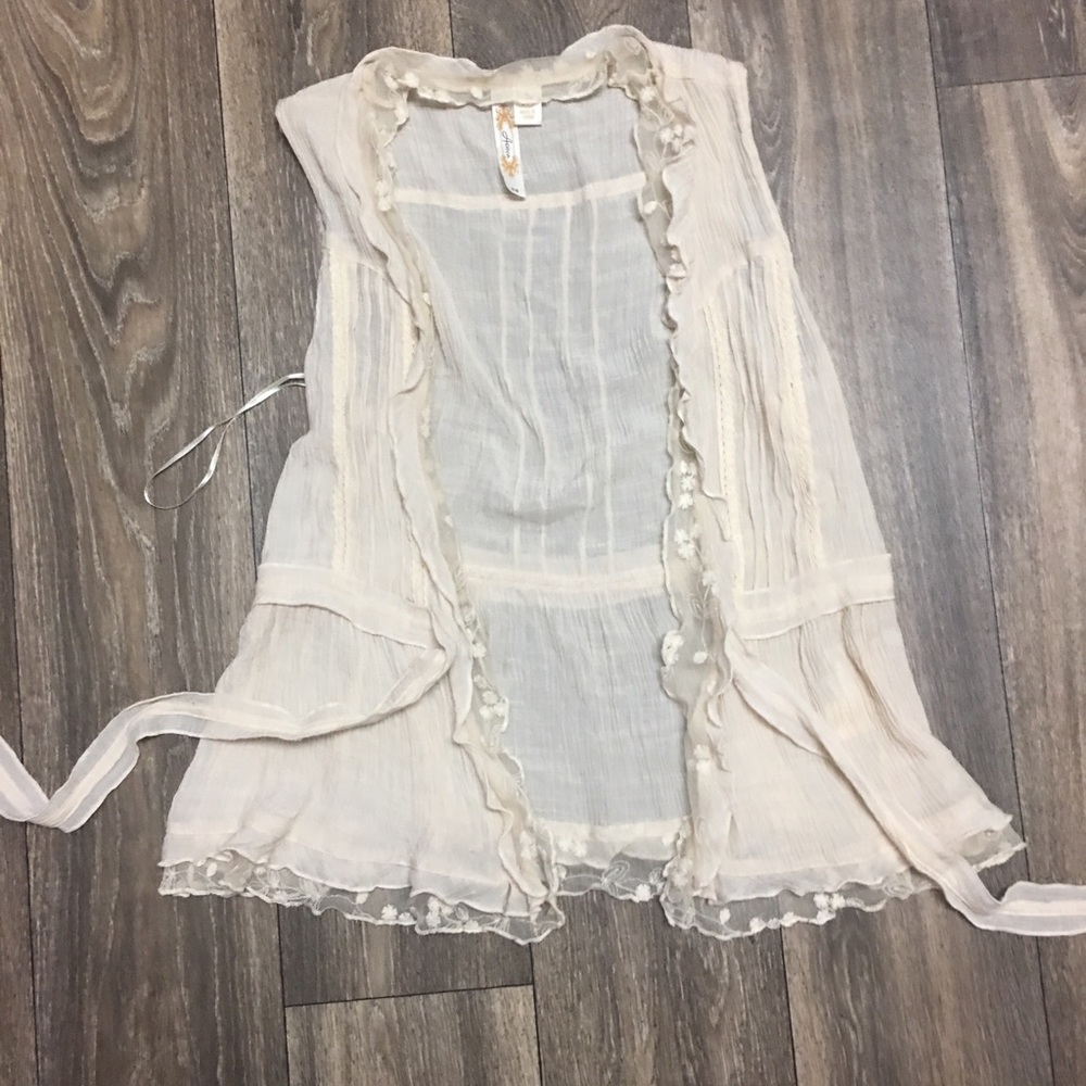 Lace vest